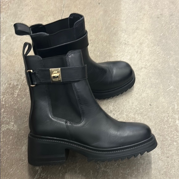 Steve madden black Combat Moto Boots with Rugged Sole - Picture 1 of 4